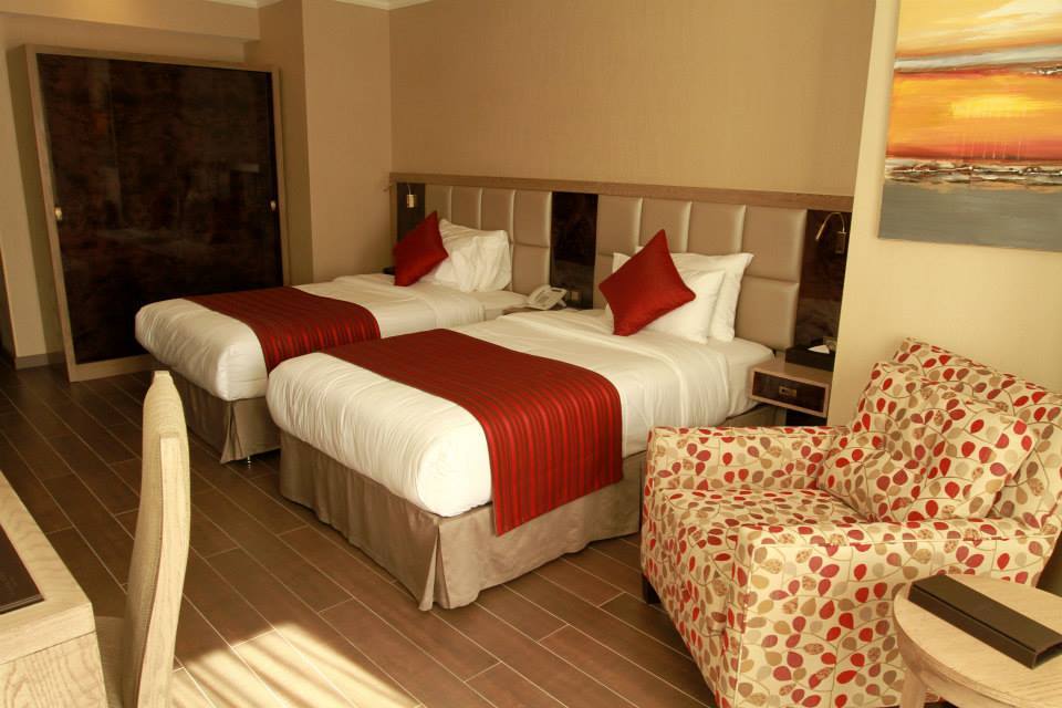 Ramada By Wyndham Bishkek Centre Ξενοδοχείο Εξωτερικό φωτογραφία