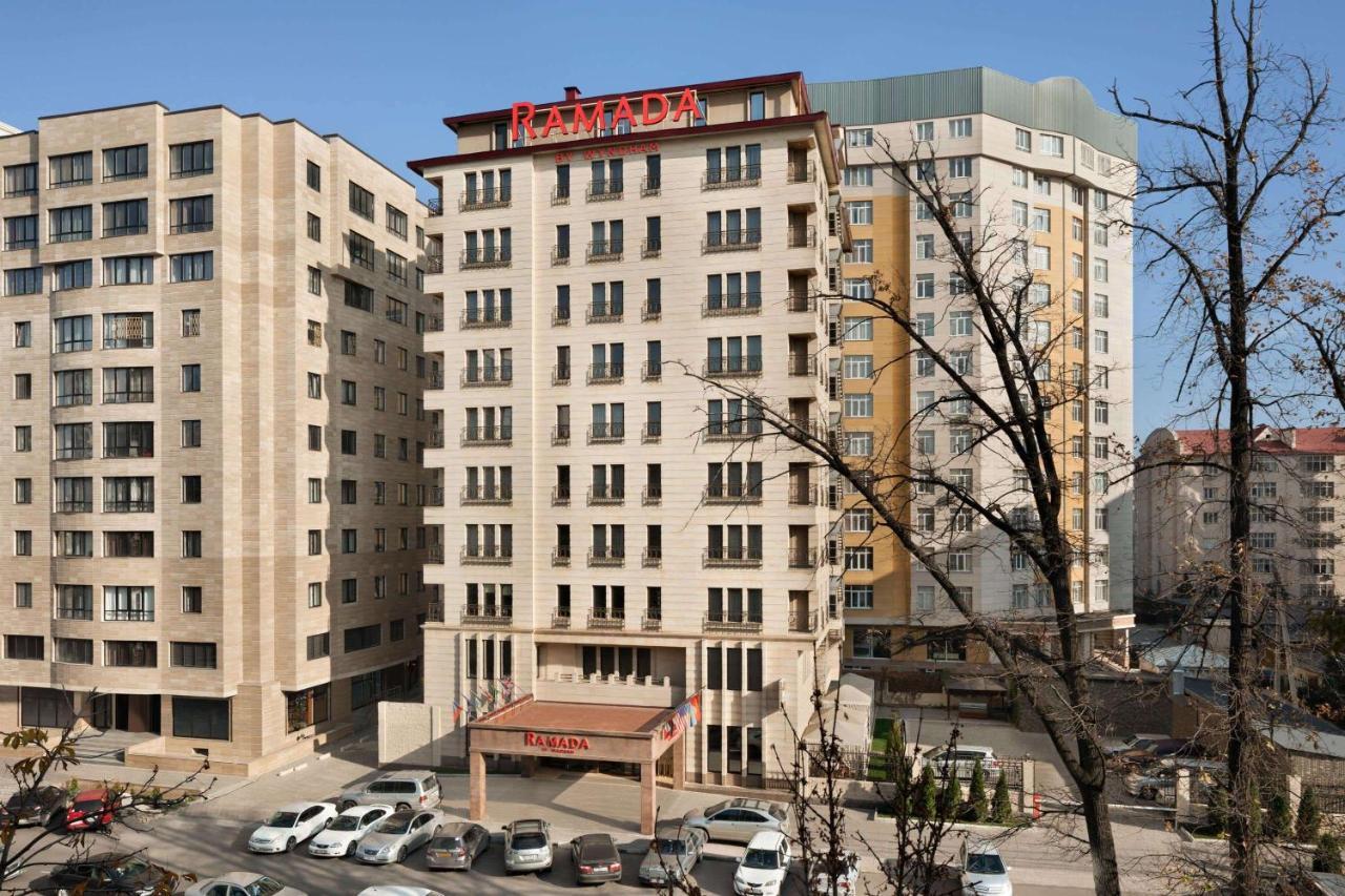 Ramada By Wyndham Bishkek Centre Ξενοδοχείο Εξωτερικό φωτογραφία
